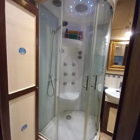 Warm Comfy דירה טאלין